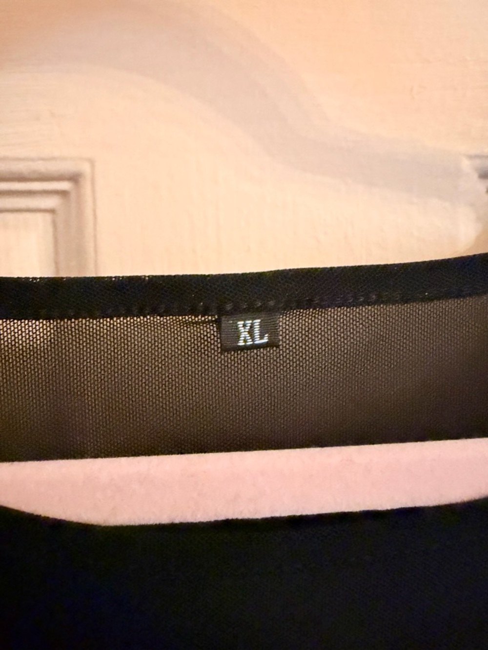 Black sheer mesh top - Picture 3 of 4
